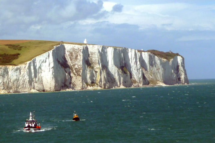 white cliffs country park - things to do near kingsdown
