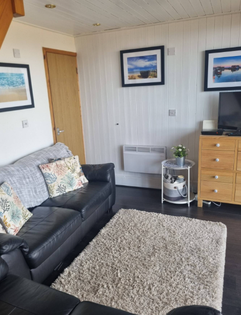 living space chalet 118 at kingsdown holiday park | kingsdown holiday chalets